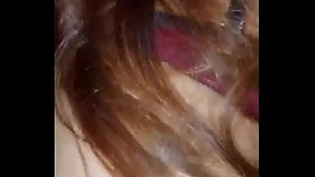 Suami Istri Berantem Malam-malam, Main Chat Istri Tetangga Malah Dapet Ngentot