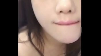 Gadis Remaja China Menggoda Dengan Blowjob Panas Dari Hinaporn