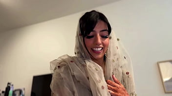Aku Ajak Influencer Muslimah Bikin Tiktok Sebelum Lebaran, Lalu Kuhamili Dia Saat Suaminya Pergi Umroh