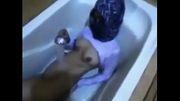 Gadis Berhijab Tapi Menggoda Dan Panas