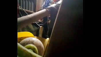 Kepala Vietnam Yang Menggoda