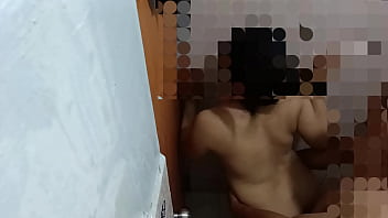 Bercinta Di Kamar Mandi Dengan Temannya, Cewek Asia Gemuk Yang Menggairahkan