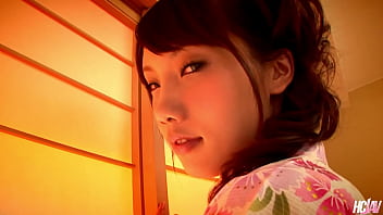 Gadis Jepang Nakal Ageha Kinoshita Mainin Mainan Sebelum Dihajar Kontol Gede