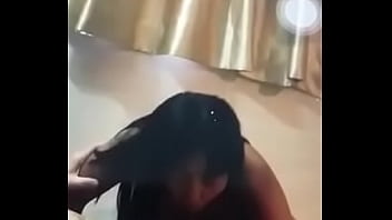 Tetesan Liur Di Ujung Kontol
