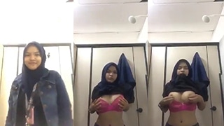 Gadis Berhijab Tergoda Dan Menggoda Di Ruang Kerja Bagian 1